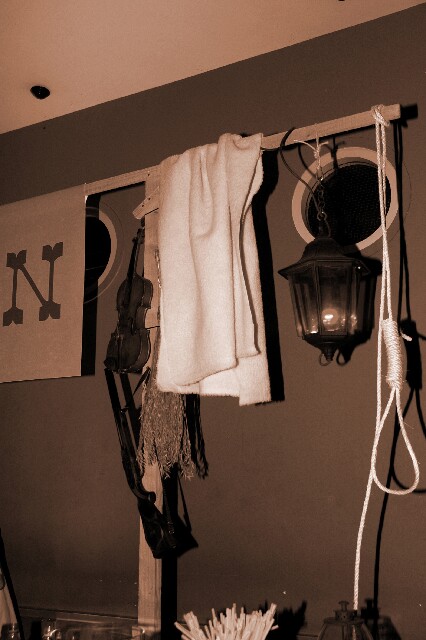 min 2005 11 01 diabolo sepia 024